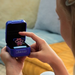 Интерактивная игрушка с виртуальными цифровыми героями Bitzee - Дисней фото-9