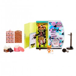 Ігровий набір з лялькою L.O.L. Surprise! серії O.M.G Winter Chill - Леді-Кітті фото-2