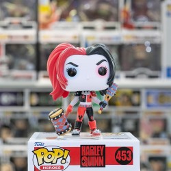 Ігрова фігурка Funko POP! серії Гарлі Квінн - Гарлі Квінн зі зброєю фото-3