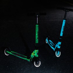 Самокат Micro серии Sprite Glow LED Art Collection – Космос фото-11