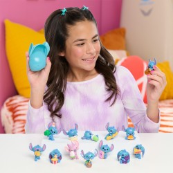 Фігурка-сюрприз у капсулі Stitch - Стіч зі смаколиками фото-6