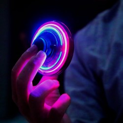 Іграшка, що літає-спіннер FlyNova (чорний) фото-7