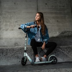 Самокат Micro серии Speed Deluxe - Цвет зеленой глины фото-11