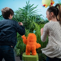 Інтерактивна іграшка Jiggly Pup – Орангутан-танцівник (помаранчевий) фото-10