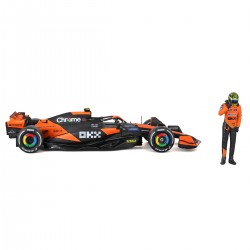 Автомодель з фігуркою - McLaren MCL38 (1:24) фото-7