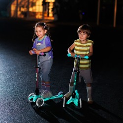 Самокат MICRO складной серии Mini Deluxe Foldable Orion Glow LED – Синий фото-9