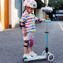 Самокат MICRO складной серии Mini Deluxe Foldable Orion Glow LED – Синий фото-10