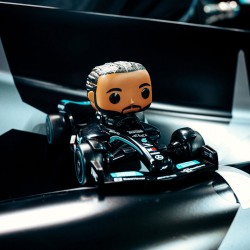 Игровая фигурка Funko POP! - Льюис Хэмилтон на машине фото-3