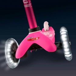 Самокат MICRO серии Mini Deluxe LED – Розовый фото-12