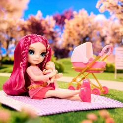 Игровой набор с куклами Rainbow High серии Junior High Babysitters — Стелла фото-9
